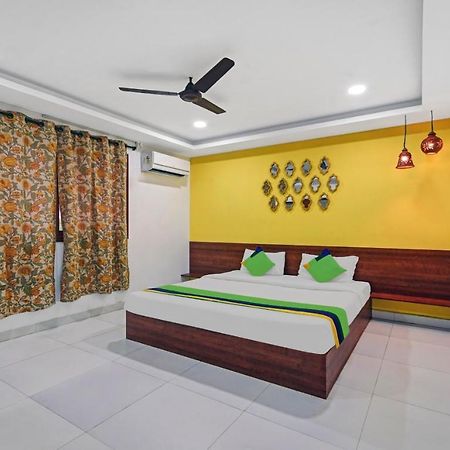 Treebo Signature Grande Kottakuppam Luaran gambar