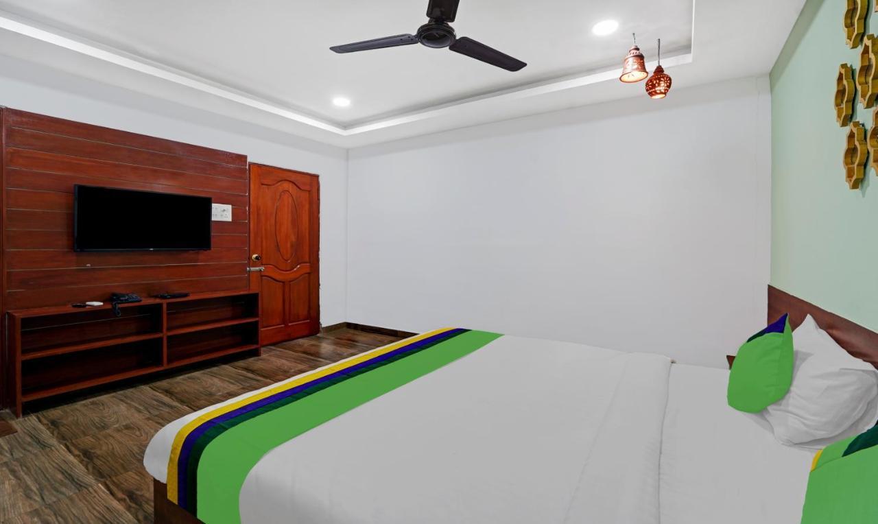 Treebo Signature Grande Kottakuppam Luaran gambar